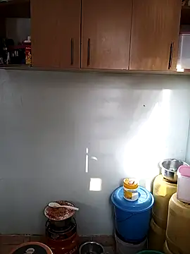 LOVELY-2BERRY online show from January 13, 5:00 am