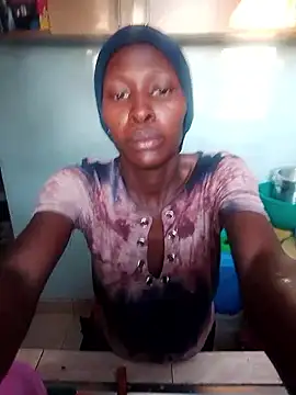 LOVELY-2BERRY online show from January 14, 3:54 am