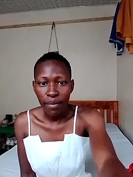 LOVELY-2BERRY online show from December 4, 5:21 am