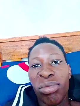 LOVELY-2BERRY online show from March 17, 4:40 am