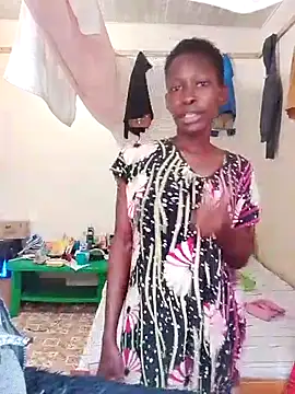 LOVELY-2BERRY online show from March 3, 5:05 am