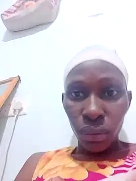 LOVELY-2BERRY online show from October 26, 4:29 pm