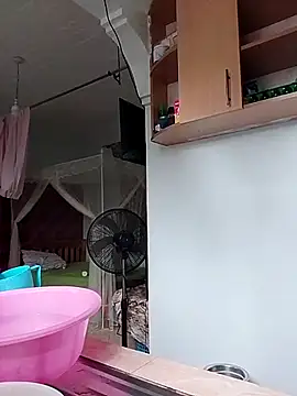 LOVELY-2BERRY online show from January 15, 4:27 am