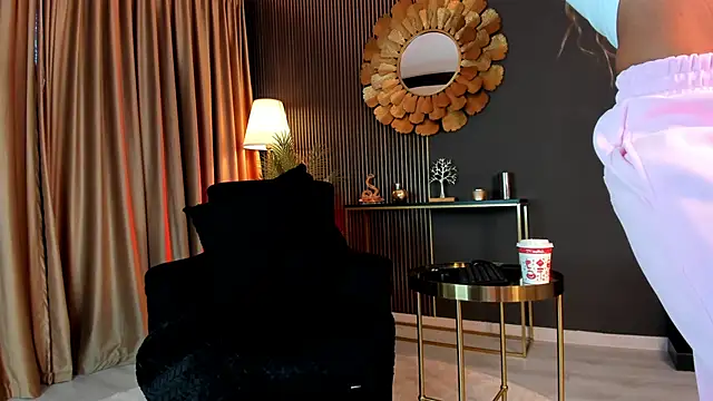 LovingBlondie online show from March 25, 4:23 am