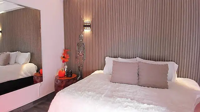 AliceHanz online show from October 21, 4:23 am