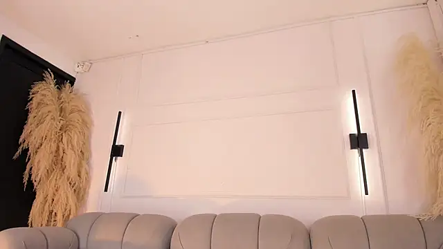 AliceHanz online show from April 2, 12:29 am