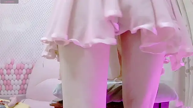 Sumi y online show from April 5, 3:02 am