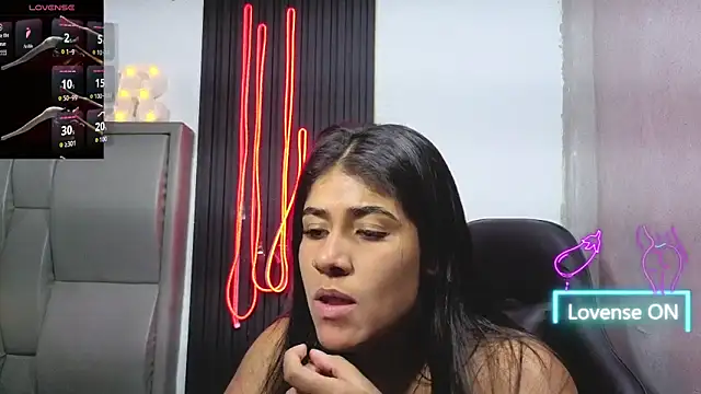 Rubi boobs  online show from May 23, 10:31 pm