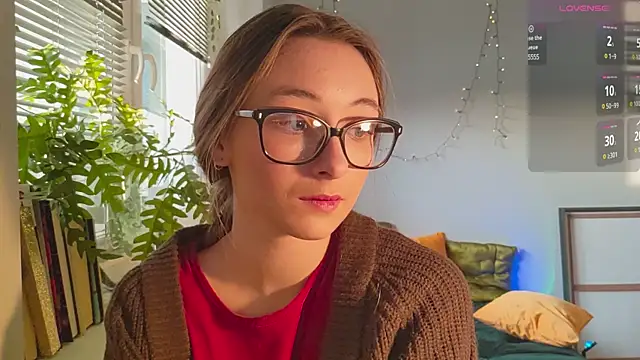 Snapshot of monlight__dana chatting on January 3, 1:24 pm monlight dana online show from January 3, 1:24 pm