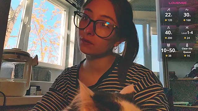 monlight  dana online show from April 18, 3:25 pm