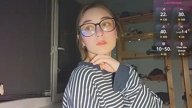 Snapshot of monlight__dana chatting on November 6, 6:56 pm monlight dana online show from November 6, 6:56 pm