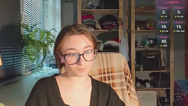 Snapshot of monlight__dana chatting on March 12, 12:57 pm monlight dana online show from March 12, 12:57 pm