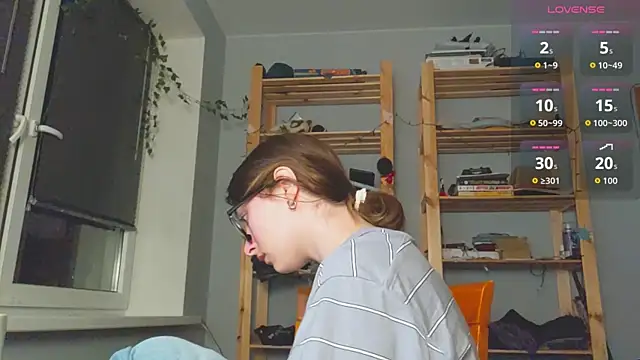 Snapshot of monlight__dana chatting on November 14, 11:52 pm monlight dana online show from November 14, 11:52 pm