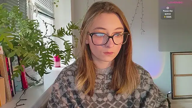 Snapshot of monlight__dana chatting on December 29, 10:45 am monlight dana online show from December 29, 10:45 am