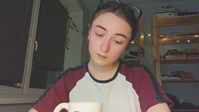 monlight  dana online show from November 29, 7:58 pm