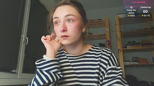 monlight  dana online show from December 5, 3:43 pm