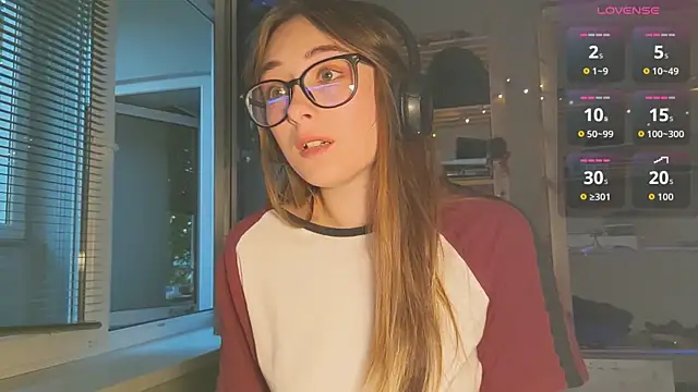 Snapshot of monlight__dana chatting on September 21, 4:34 pm monlight dana online show from September 21, 4:34 pm