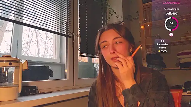 monlight  dana online show from February 27, 4:07 pm