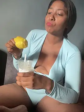 Berry Bans online show from April 9, 10:27 pm