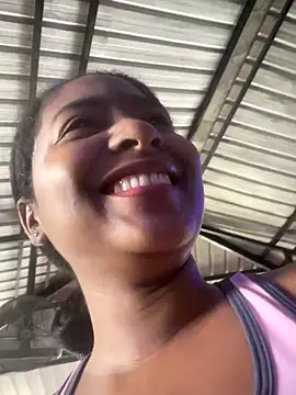 Berry Bans online show from December 4, 5:23 pm