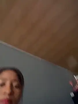 Berry Bans online show from November 3, 7:06 pm