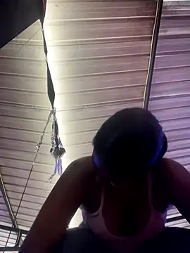 Berry Bans online show from November 26, 5:13 pm