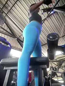 Berry Bans online show from December 18, 5:28 pm