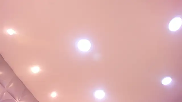 Charlotte Ice1 online show from April 18, 7:07 pm