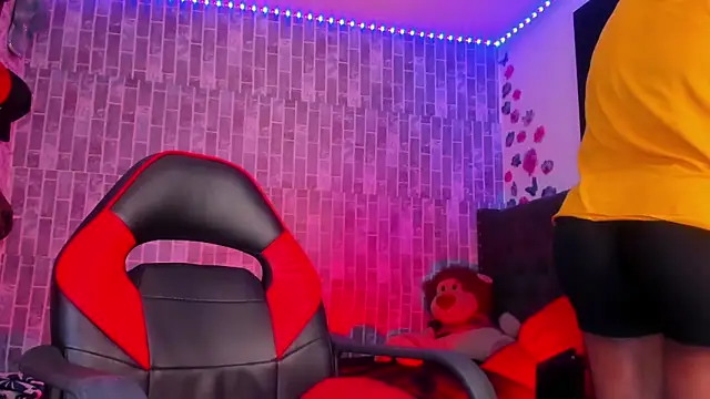 Snapshot of PARADISE_S7S chatting on January 19, 3:21 pm PARADISE S7S online show from January 19, 3:21 pm