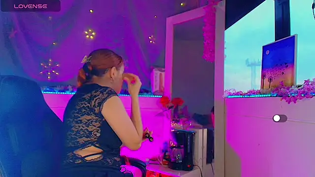 mariana scott   online show from November 29, 9:26 pm