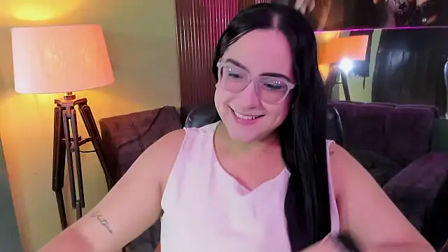 Sofiia davis23 online show from January 17, 1:15 pm