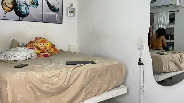 wendy alejo1712 online show from September 12, 2:12 am