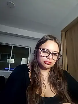 Snapshot of Alex_flair chatting on January 12, 8:10 am Alex flair online show from January 12, 8:10 am