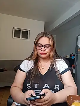 Alex flair online show from April 9, 1:06 pm