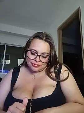 Snapshot of Alex_flair chatting on December 14, 2:07 am Alex flair online show from December 14, 2:07 am