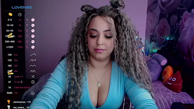 Snapshot of _Just_a_queen_3 chatting on January 20, 8:50 pm  Just a queen 3 online show from January 20, 8:50 pm