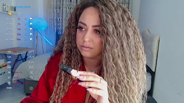 Snapshot of _Just_a_queen_3 chatting on November 29, 5:02 pm Just a queen 3 online show from November 29, 5:02 pm