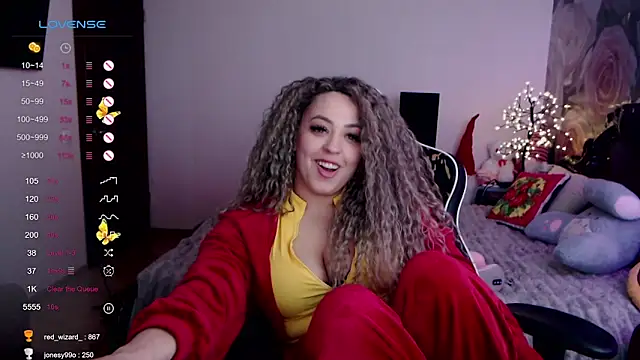 Snapshot of _Just_a_queen_3 chatting on February 20, 8:58 pm  Just a queen 3 online show from February 20, 8:58 pm