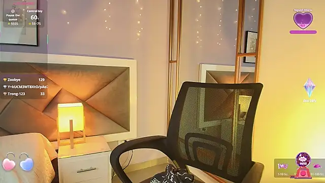 Snapshot of lisa_casper chatting on November 29, 12:44 am lisa casper online show from November 29, 12:44 am