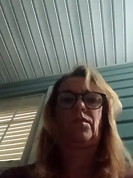 Snapshot of Nextdoor691 chatting on October 4, 4:36 am Nextdoor691 online show from October 4, 4:36 am