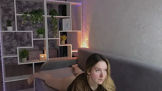 flawless angell online show from November 24, 7:47 pm