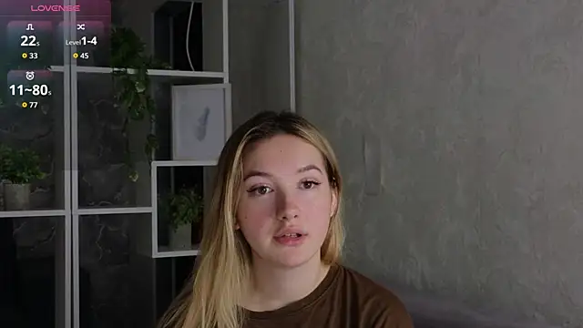 Snapshot of flawless_angell chatting on September 24, 7:15 am flawless angell online show from September 24, 7:15 am