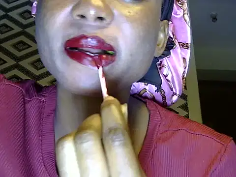 Snapshot of fire_waiste_ chatting on July 1, 6:41 pm fire waiste online show from July 1, 6:41 pm
