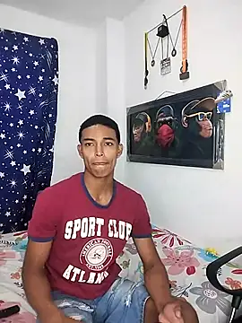 Demiansteven2 online show from May 24, 5:13 pm
