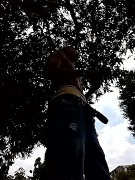 Demiansteven2 online show from December 16, 5:39 pm