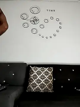 Demiansteven2 online show from November 4, 7:28 pm