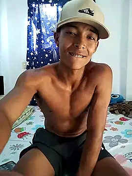 Demiansteven2 online show from April 4, 9:21 pm