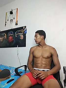 Snapshot of Demiansteven2 chatting on June 19, 10:58 pm Demiansteven2 online show from June 19, 10:58 pm