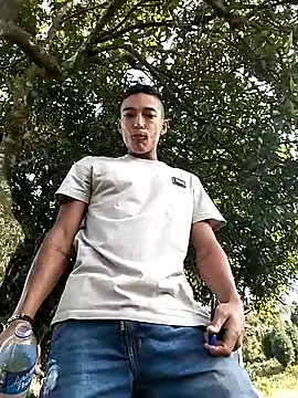 Demiansteven2 online show from November 22, 8:29 pm