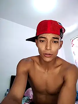 Demiansteven2 online show from February 17, 5:43 pm